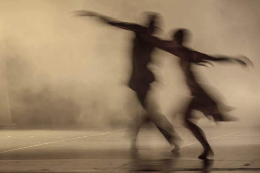 group_of_contemporary_dancers_performing_on_stage_2026_01_08_00_43_22_utc_1